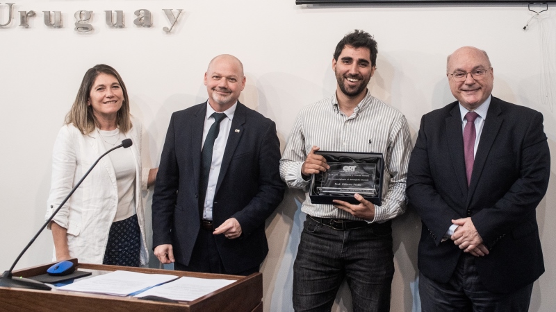 Gilberto Pratto Franco - Premio Revelación Docente 2023